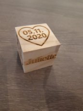 790 Cube de naissance